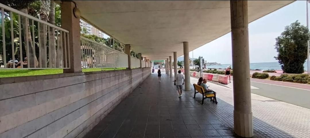 Apartamento Acapulco Luxe Piso 3 En 1A Linea Playa Poniente Benidorm Top Vistas Al Mar Espectaculares Y De Luxe Con Acceso A Piscina Y Garaje Privado Екстериор снимка