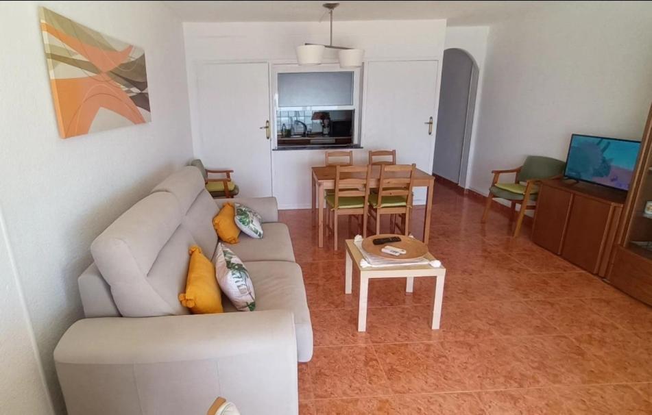 Apartamento Acapulco Luxe Piso 3 En 1A Linea Playa Poniente Benidorm Top Vistas Al Mar Espectaculares Y De Luxe Con Acceso A Piscina Y Garaje Privado Екстериор снимка